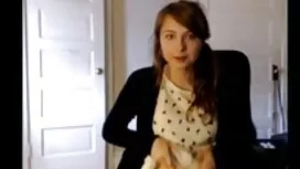 Eine Blondine vor de ...